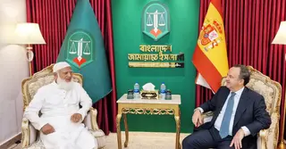 জামায়াত আমিরের সঙ্গে ইইউ ইলেকশন অবজারভেশন মিশনের প্রতিনিধি দলের সাক্ষাৎ